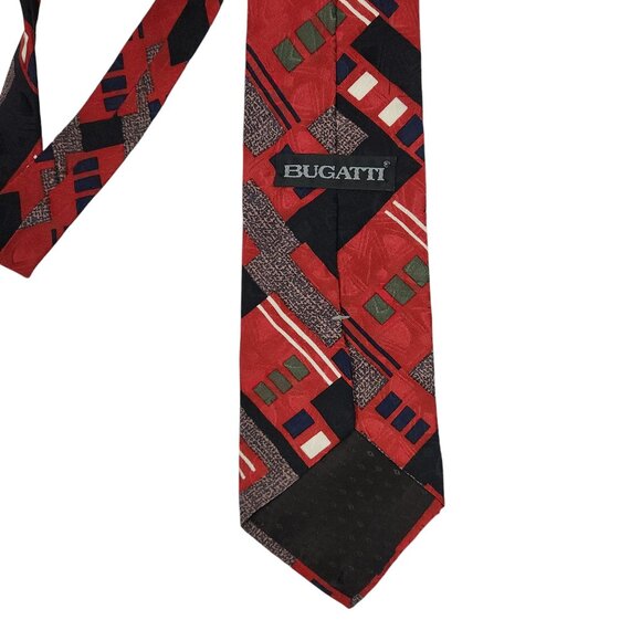 Bugatti Geometric Pattern Red & Black 100% Italian Silk Tie - Picture 6 of 6